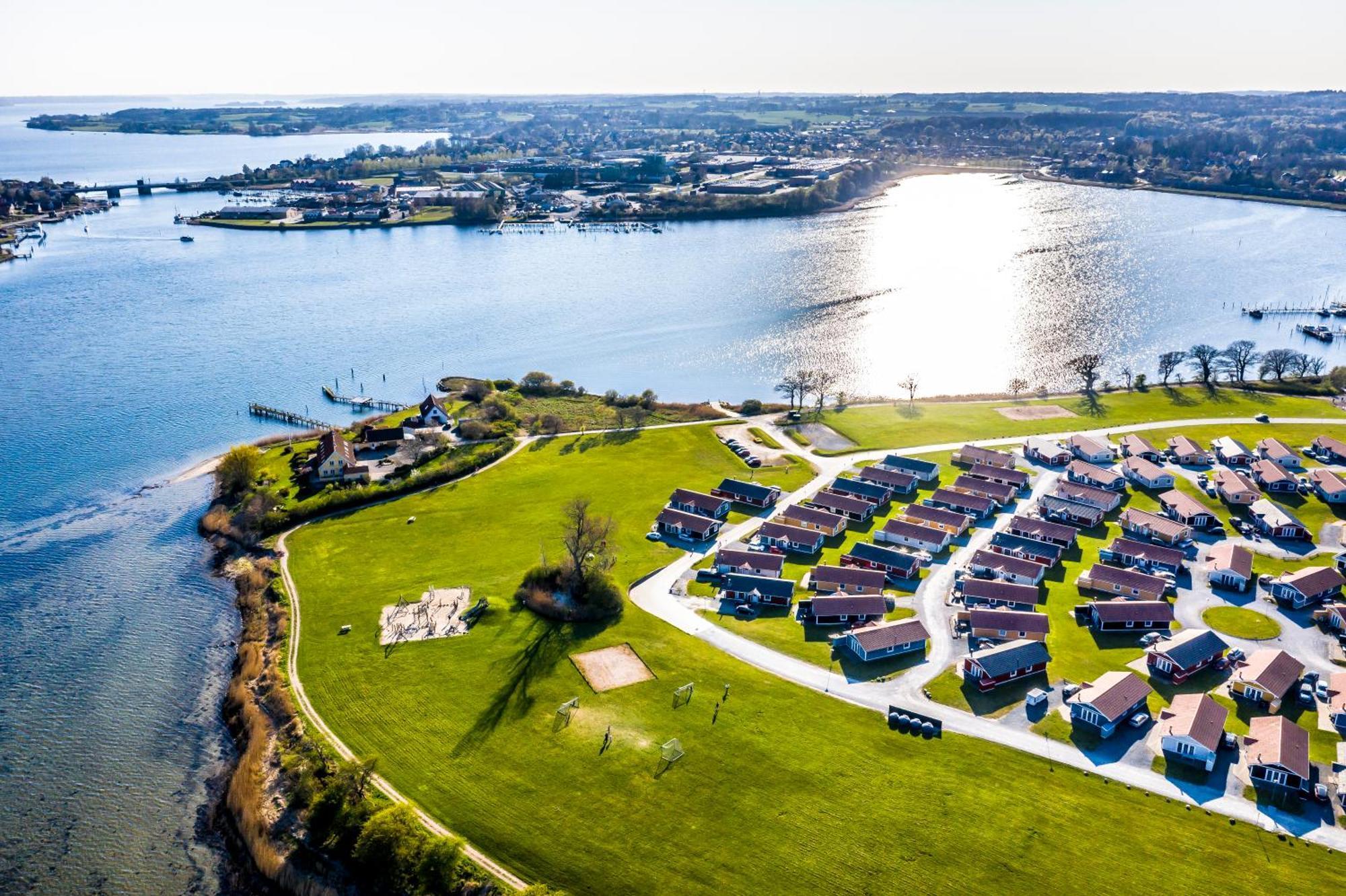Enjoy Resorts Marina Fiskenaes - Wellness & Waterpark Gråsten エクステリア 写真
