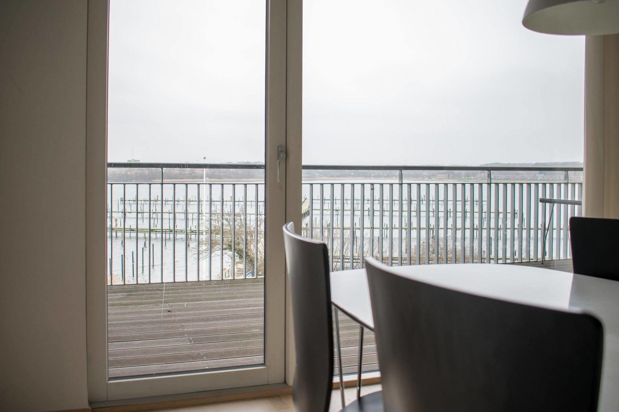 Enjoy Resorts Marina Fiskenaes - Wellness & Waterpark Gråsten エクステリア 写真